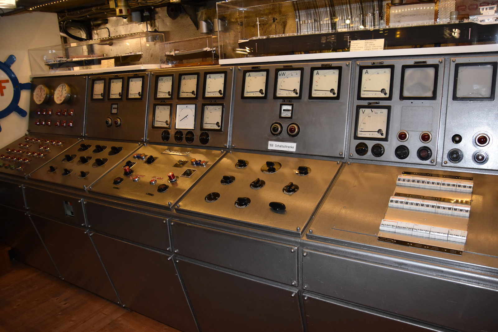 Controlepaneel Machinekamer