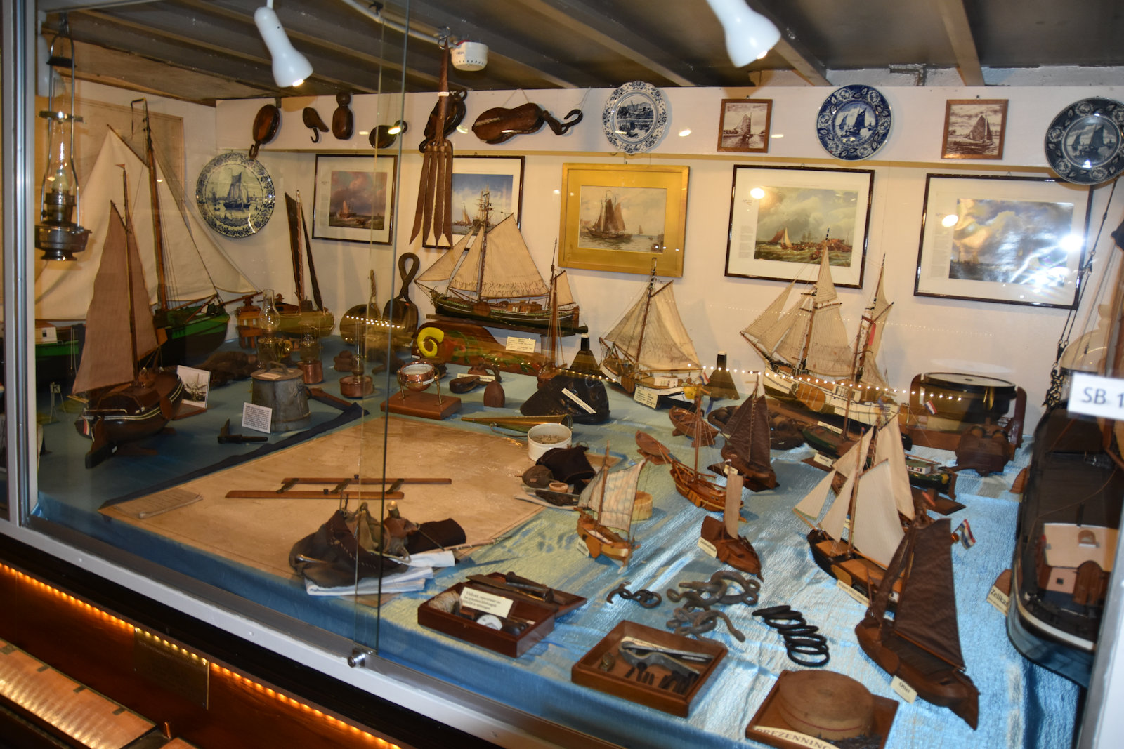 Zeilvaart Vitrine